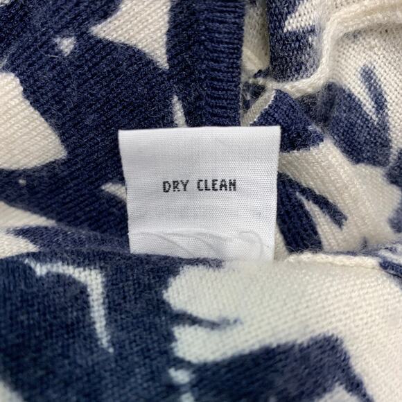 HEIDI WEISEL Size M Cream Navy Cashmere Abstract floral Cap Sleeves Casual Top - Picture 8 of 8